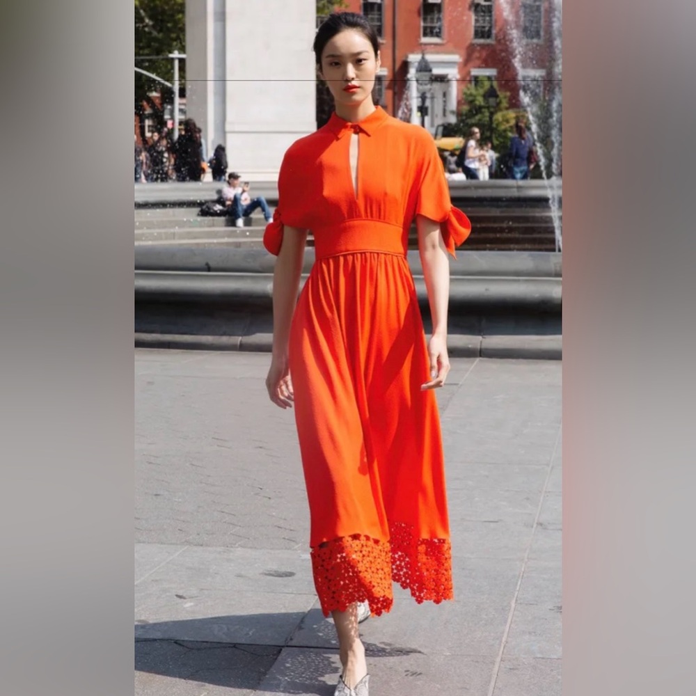 LelaRose Orange Midi Dress